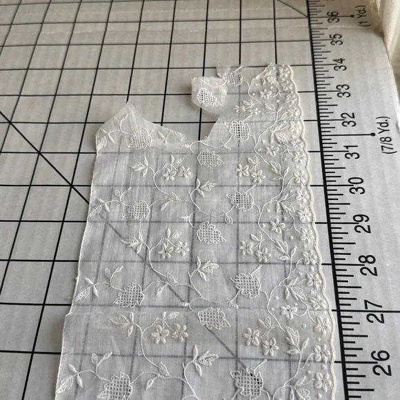 Antique Lace Collar & Trim Lot Victorian Edwardian Filet Lace Heirloom Sewing - Picture 3 of 12